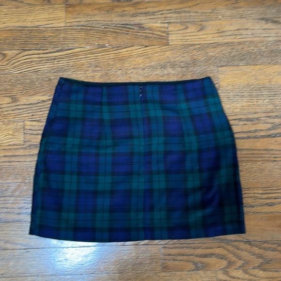TopShop tartan mini skirt. Size 4 - Picture 3 of 6